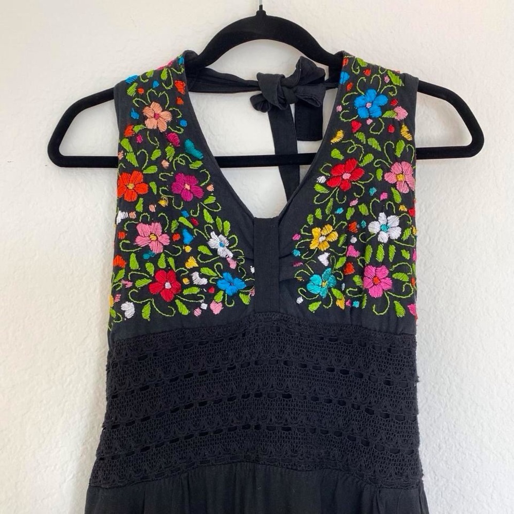 Vintage 90s Black Halter Floral Embroidered Handkerchief Midi Dress Small - Picture 2 of 6